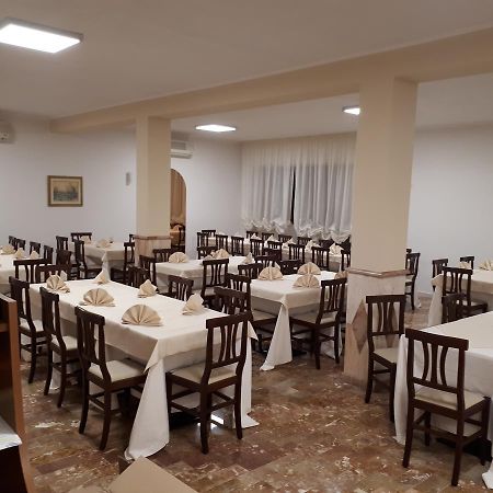 La Collinetta Sas 호텔 Montazzoli 외부 사진